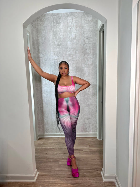 Aura (pink)