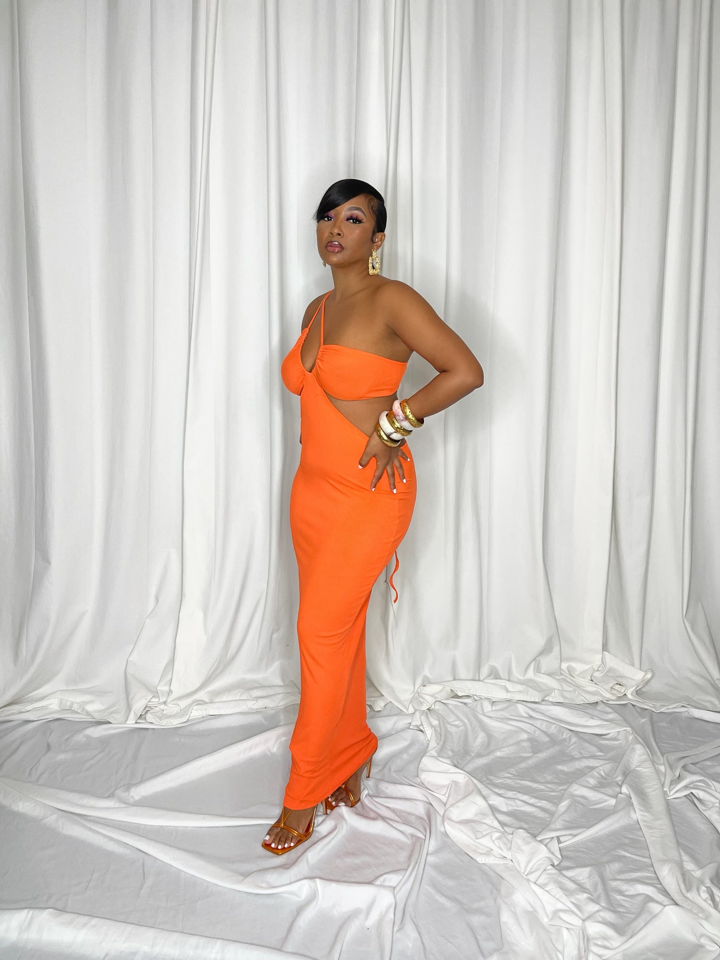 MAXed out (orange)