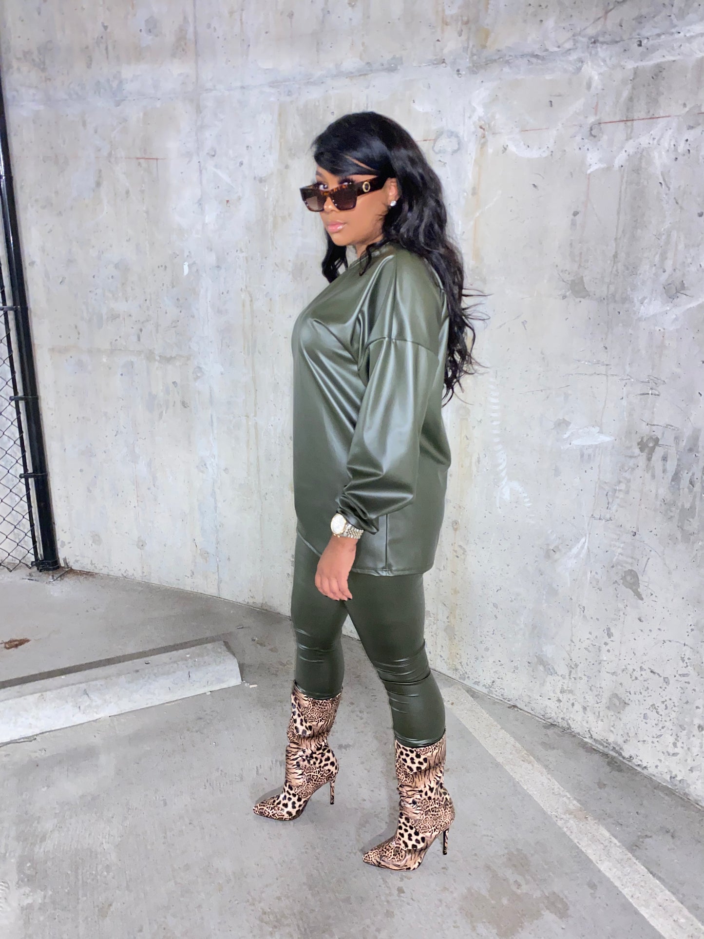 Leather Goods (olive)