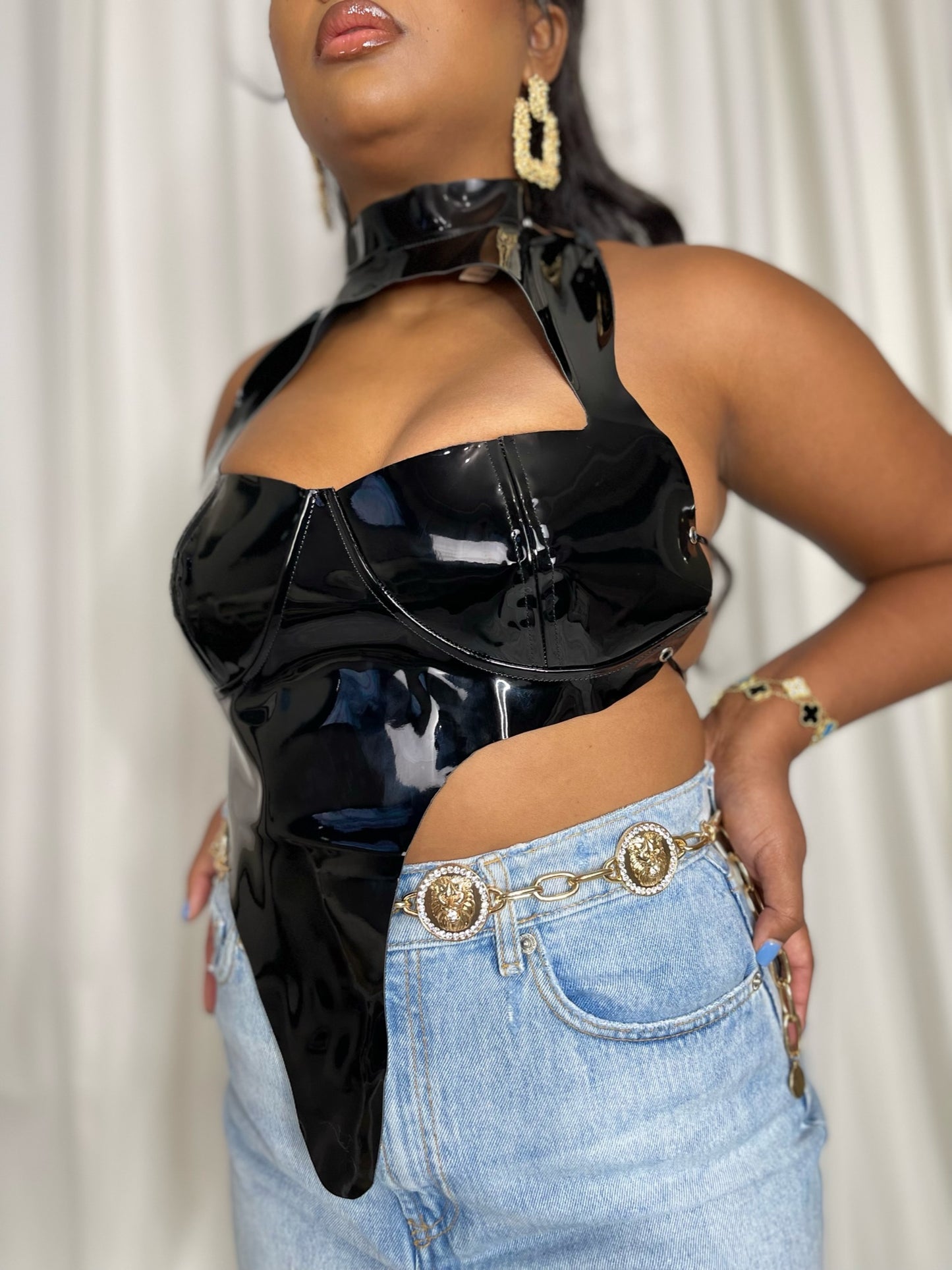 Futuristic RESTOCK (black)