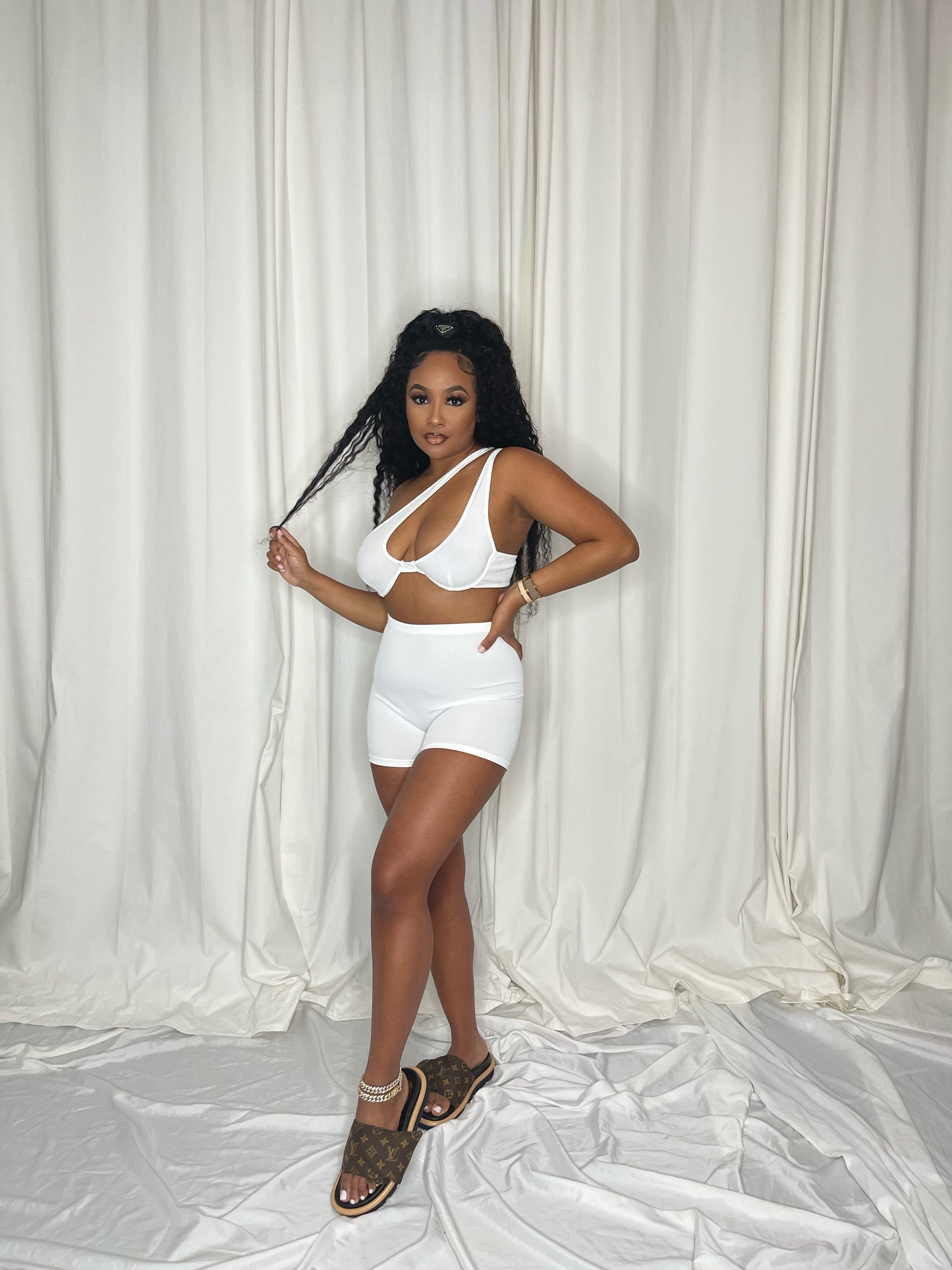So Essential (white)